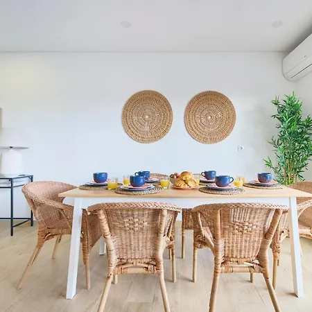 Appartamento Grand Family, 5m To Beach, By Timecooler Setúbal