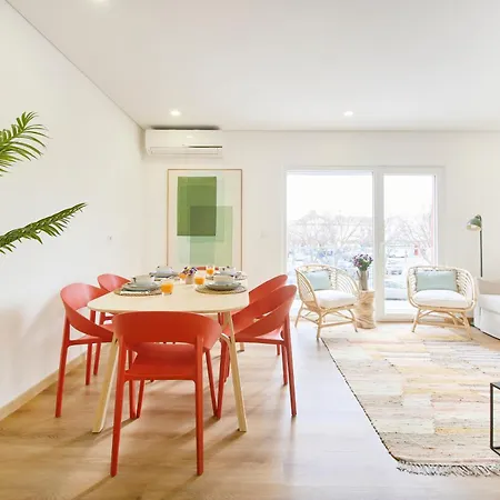 Grand Family, 5m To Beach, By Timecooler Appartamento Setúbal