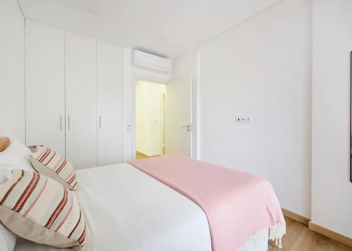 Lejlighed Grand Family, 5m To Beach, By Timecooler Setúbal